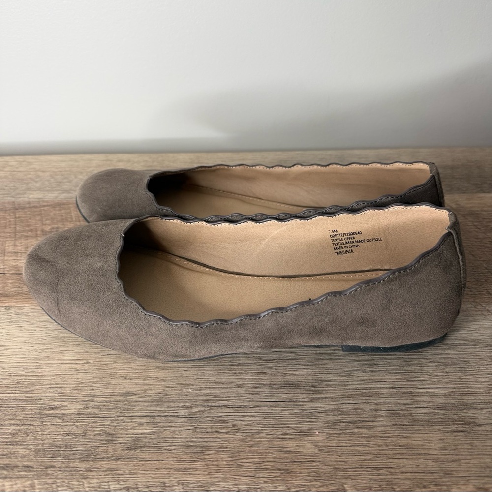 ESPRIT Sandy Brown Ballet Flats Scalloped Edges Faux Suede Microsuede 7.5 *Flaw - Picture 3 of 12